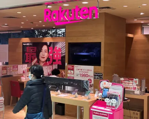 Rakuten, eBay team up to test US market for used Japanese fashion goods