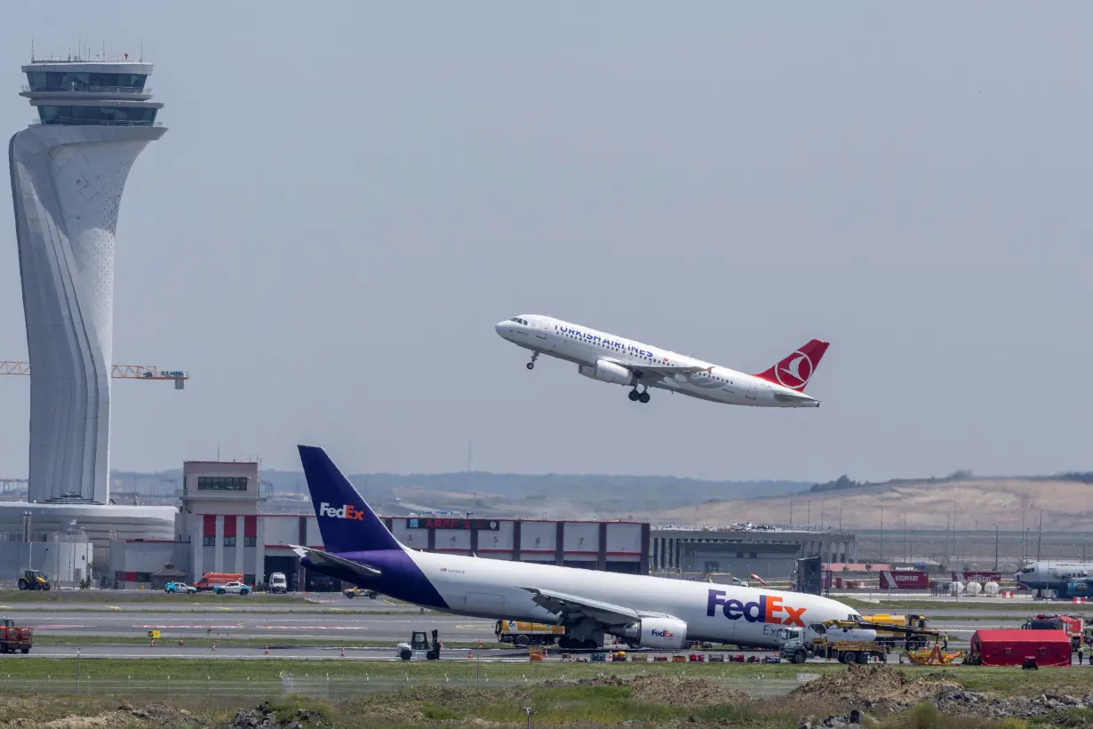LA Post: Passenger plane's tire bursts on landing in Turkey; no casualties