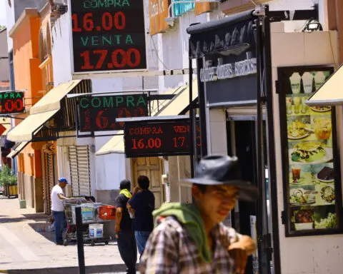 Mexico economy to keep growing steadily after June presidential vote: Reuters poll