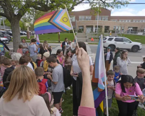Rollout of transgender bathroom law sows confusion among Utah public school families