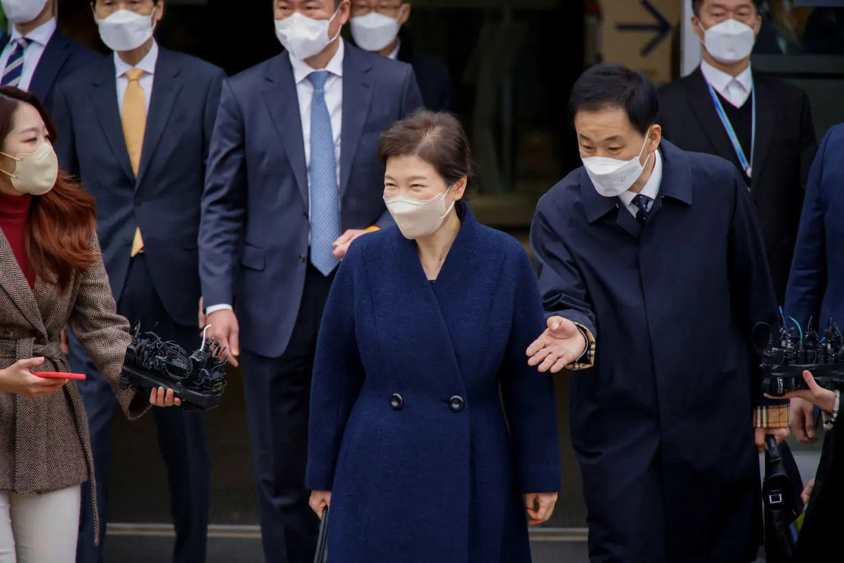 South Korea's former President Park Geun-hye leaves the Samsung Medical Center in Seoul