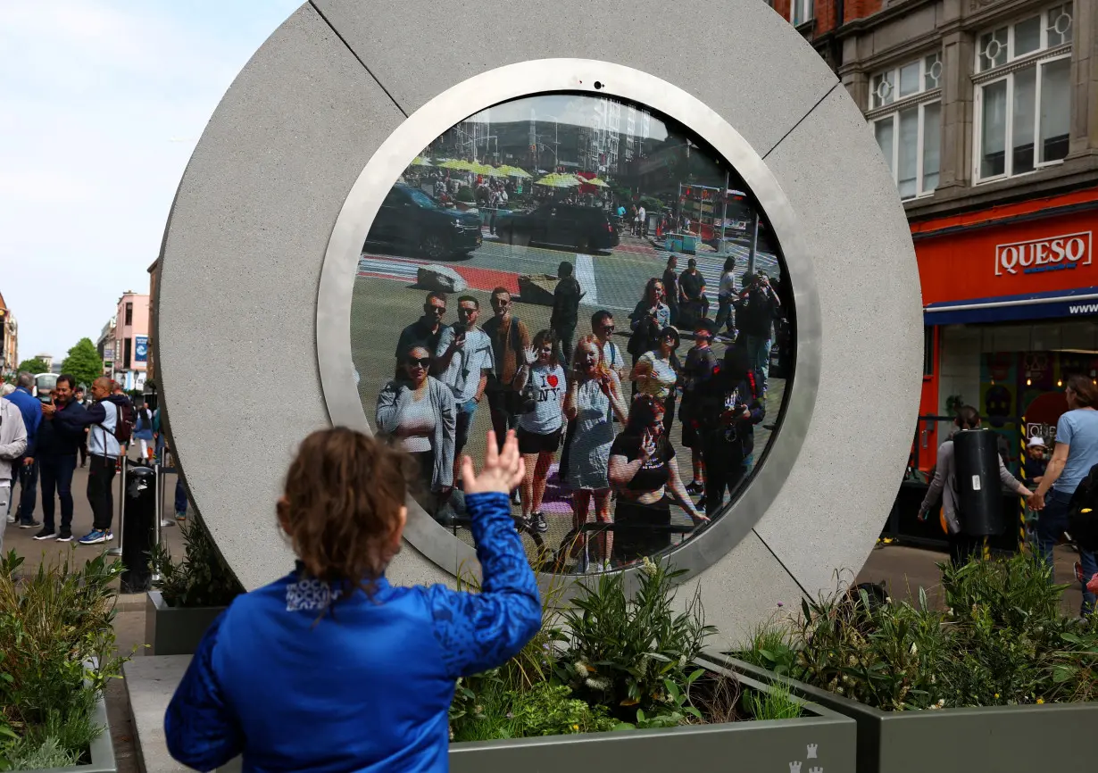 People in Dublin interact with New Yorkers via The Portal