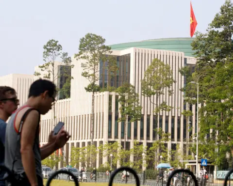 Vietnam parliament elects new speaker amid leadership reshuffle