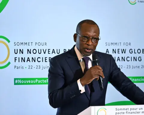 'No reason to justify the distrust and attitude' of Niger, Benin president says