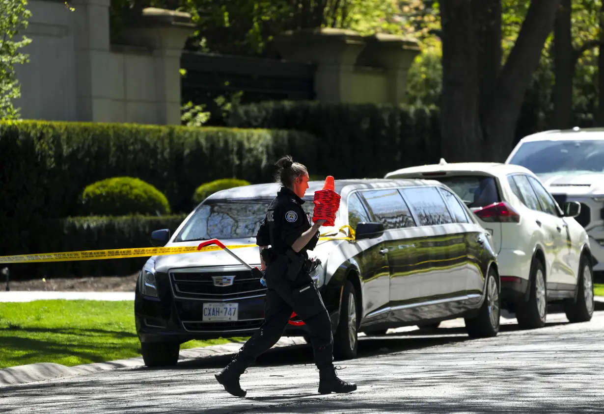 LA Post: Police investigating shooting outside Drake's mansion that left security guard wounded