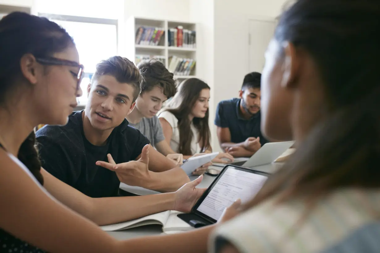 6 ways to encourage political discussion on college campuses