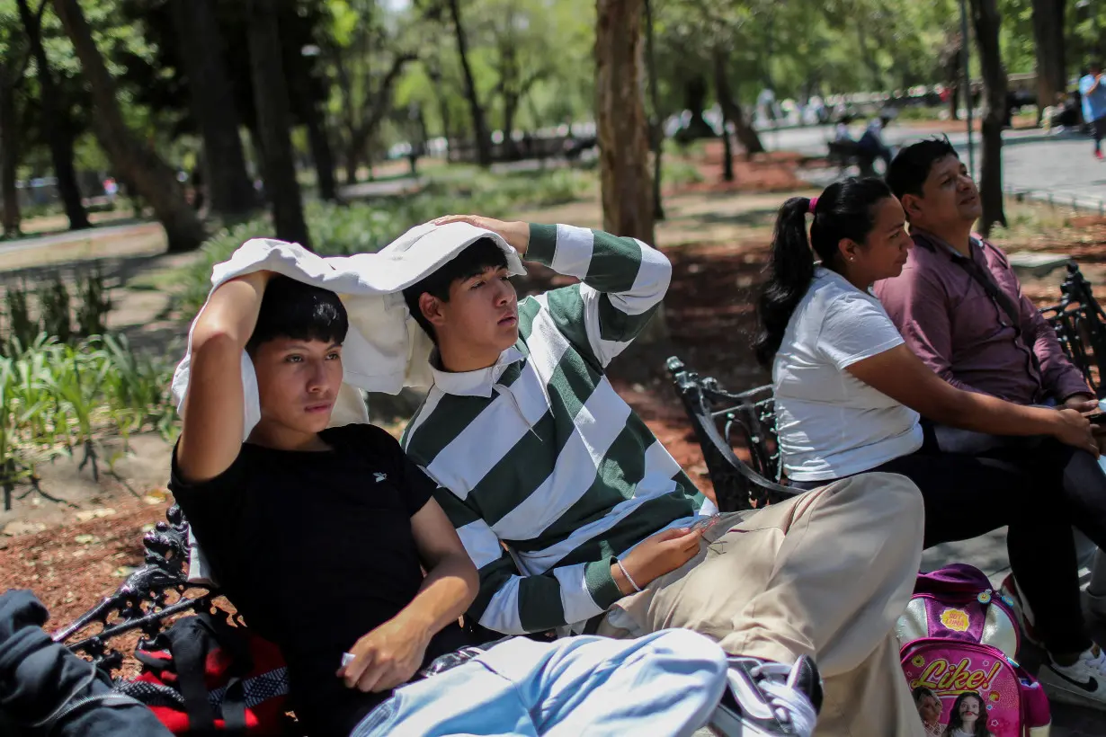 LA Post: Mexico heat wave triggers 'exceptional' power outages, president says