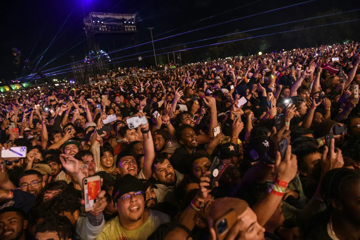 LA Post: 9 of 10 wrongful death suits over Astroworld concert crowd surge have been settled, lawyer says