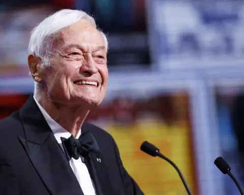 Roger Corman, influential B-movie king who nurtured great directors, dies at 98