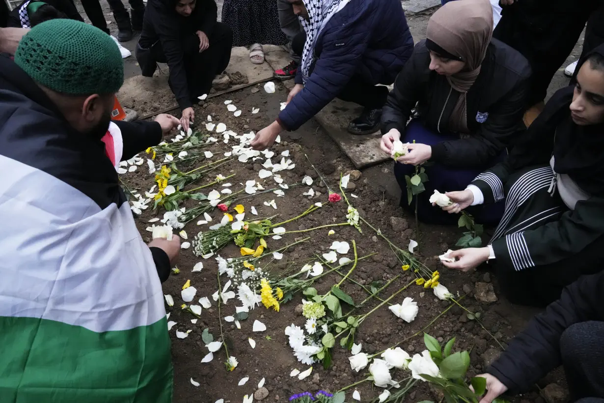 Mourners in heavily Palestinian Chicago suburb remember Muslim boy killed as kind, energetic