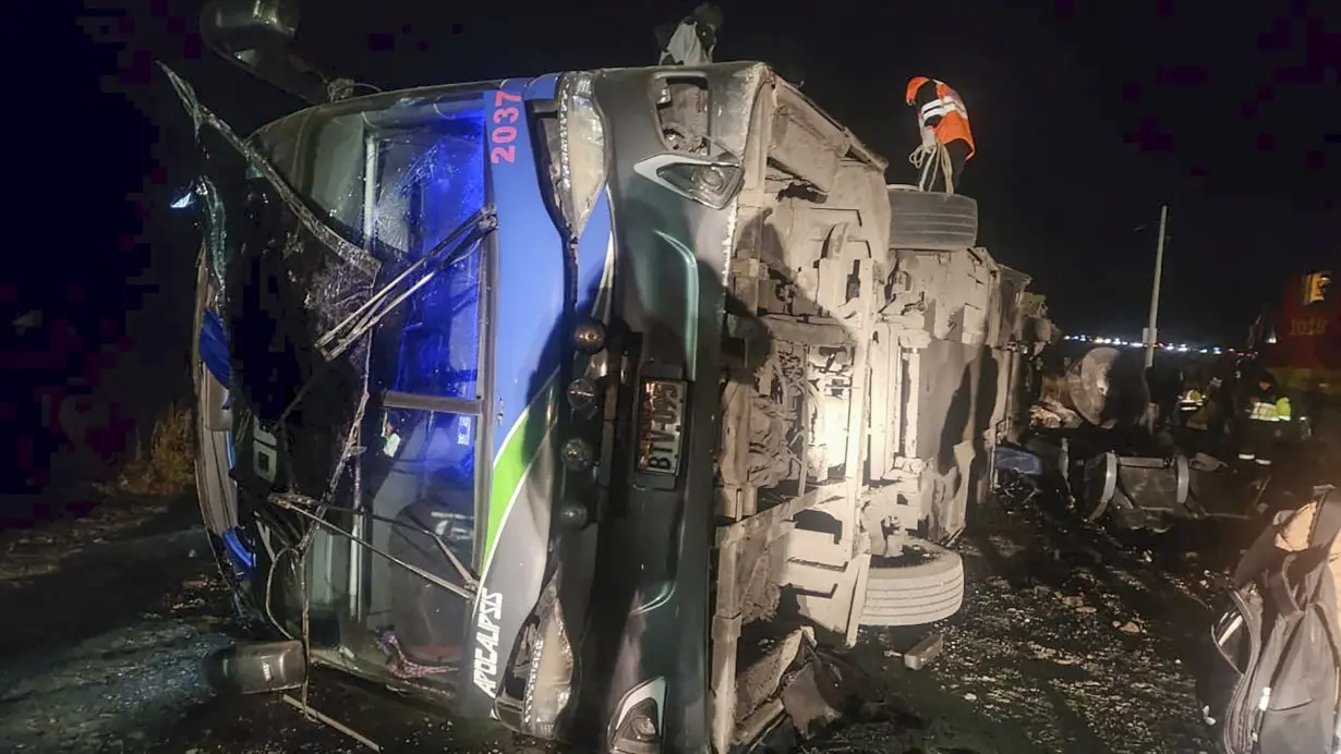 Peru Bus Train Crash