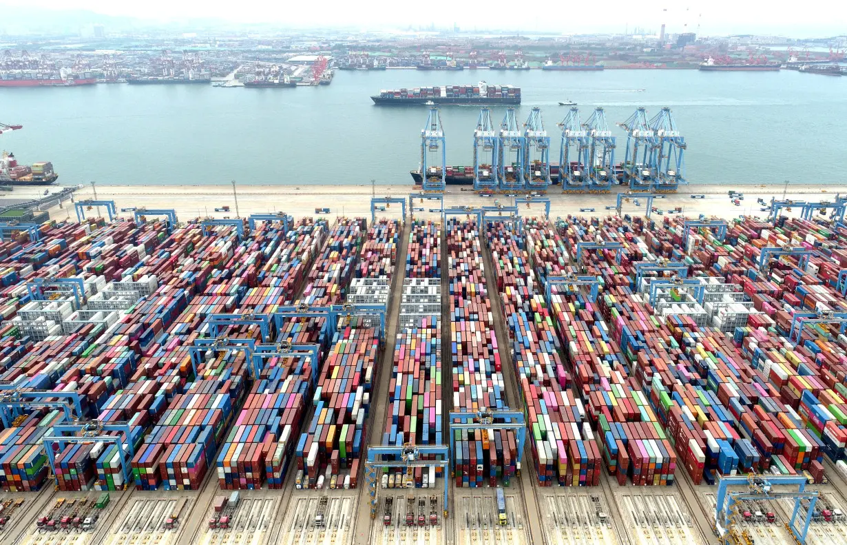 LA Post: China's April exports grow 1.5%, imports increase 8.4%