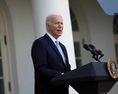 Biden reaches out to Republican leaders for support of border bill