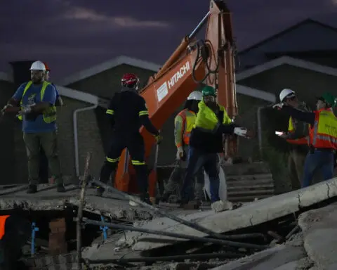 Dozens still missing after South African building collapse; 7 confirmed dead