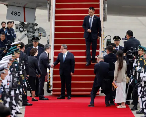 China talks security, business with U.S.-allied South Korea, Japan