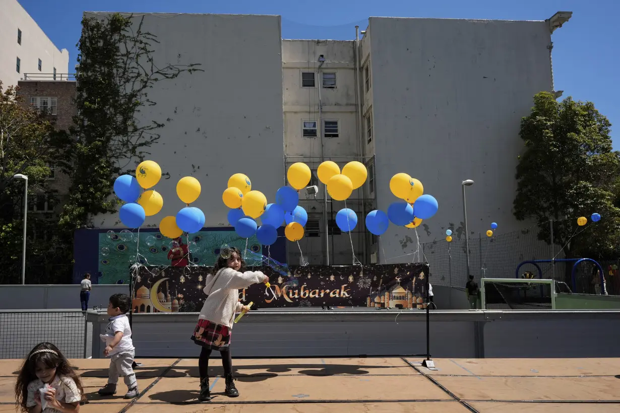 With a vest and a voice, helpers escort kids through San Francisco’s broken Tenderloin streets