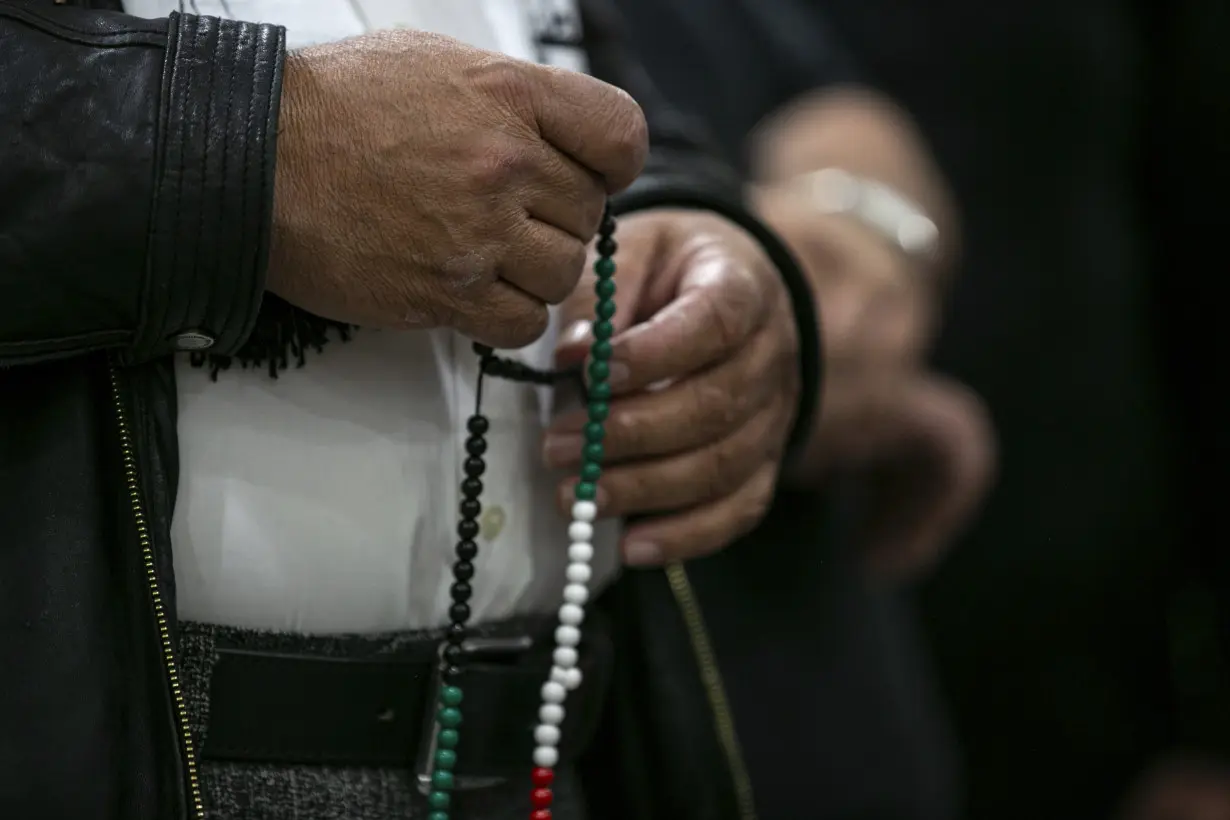 Mourners in heavily Palestinian Chicago suburb remember Muslim boy killed as kind, energetic