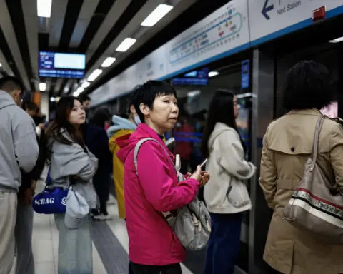 Global equity funds attract robust weekly inflows, led by Asia