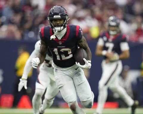 Texans, receiver Nico Collins agree on 3-year extension with $52 million guaranteed