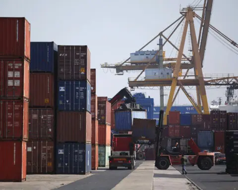 Portugal swings to unexpected $276 million budget deficit