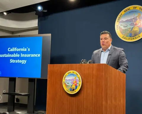 Wildfire-prone California to consider new rules for property insurance pricing