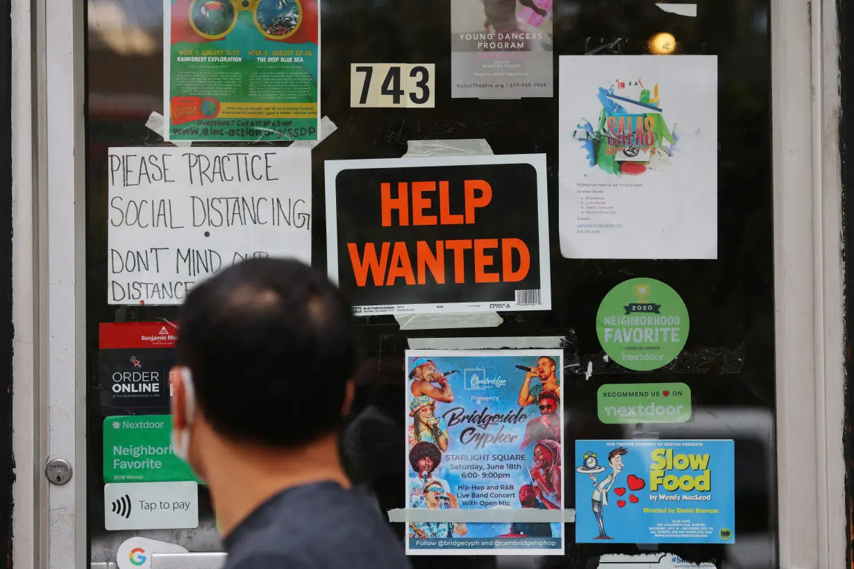 LA Post: US job openings fall to three-year low in March