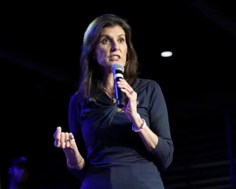 Haley will meet with donors to her shuttered presidential campaign. No Trump endorsement is expected