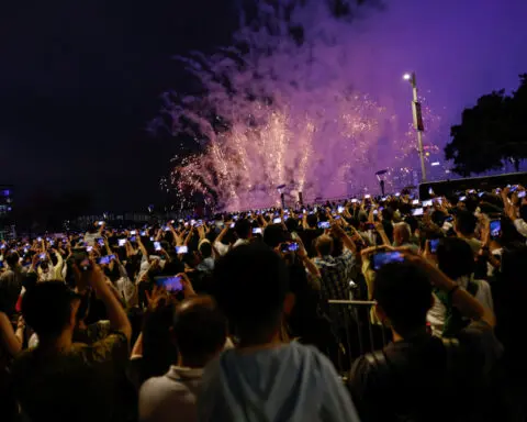 China May Day holiday spending shows mixed picture on post-COVID recovery