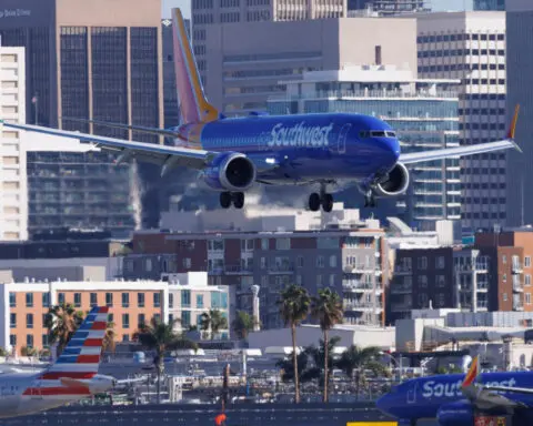 Southwest CEO will not resign, will consider input from activist investor Elliott