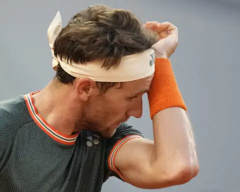 Carlos Alcaraz will play Alexander Zverev in the first French Open final for each