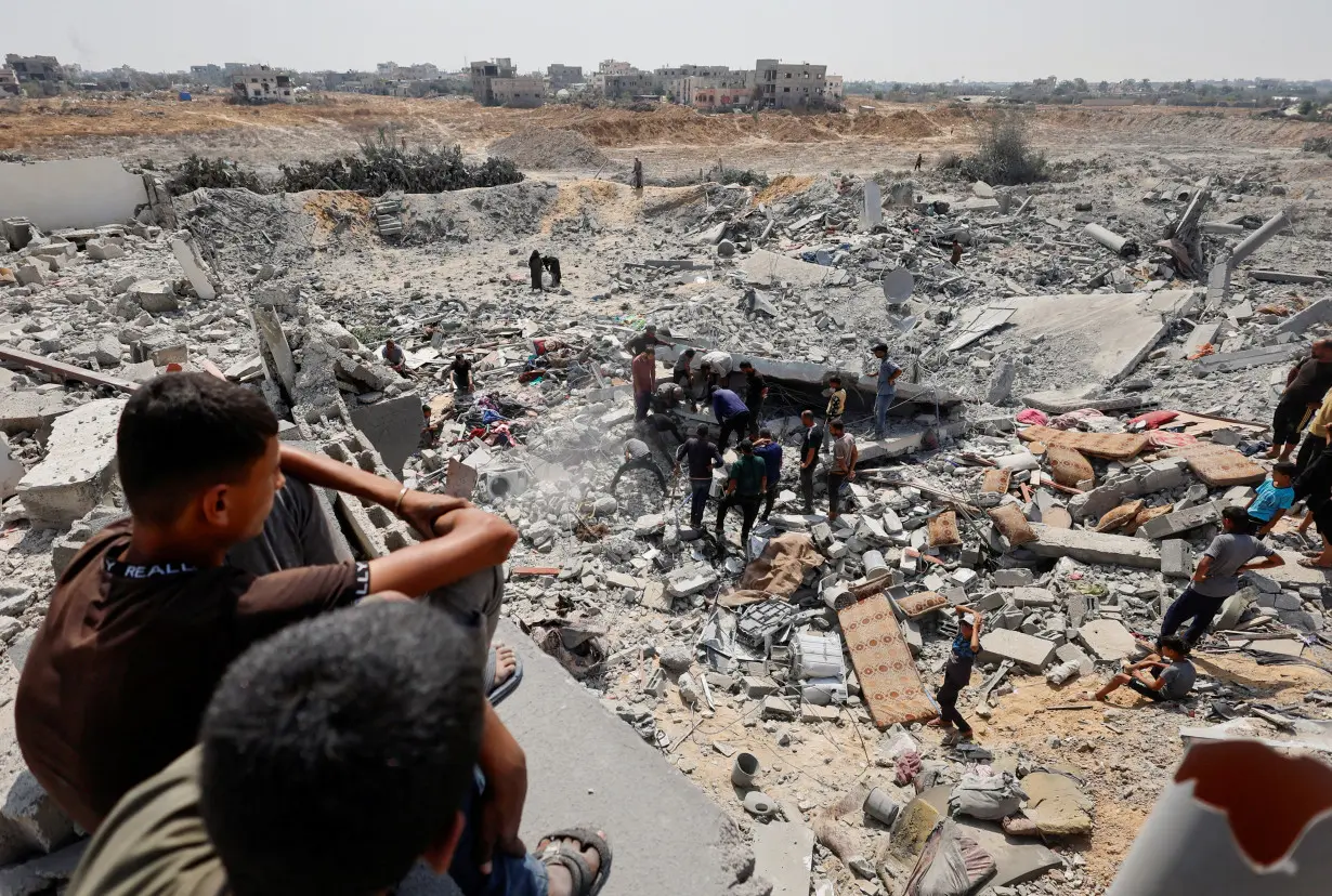 Aftermath of an Israeli strike on a house in Khan Younis in the southern Gaza Strip