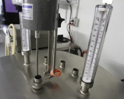 Research gives more reassurance that milk pasteurization kills bird flu, officials say