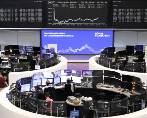 European shares slip as bond yields weigh, French elections awaited