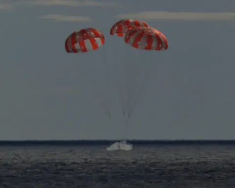 The science behind splashdown − an aerospace engineer explains how NASA and SpaceX get spacecraft safely back on Earth