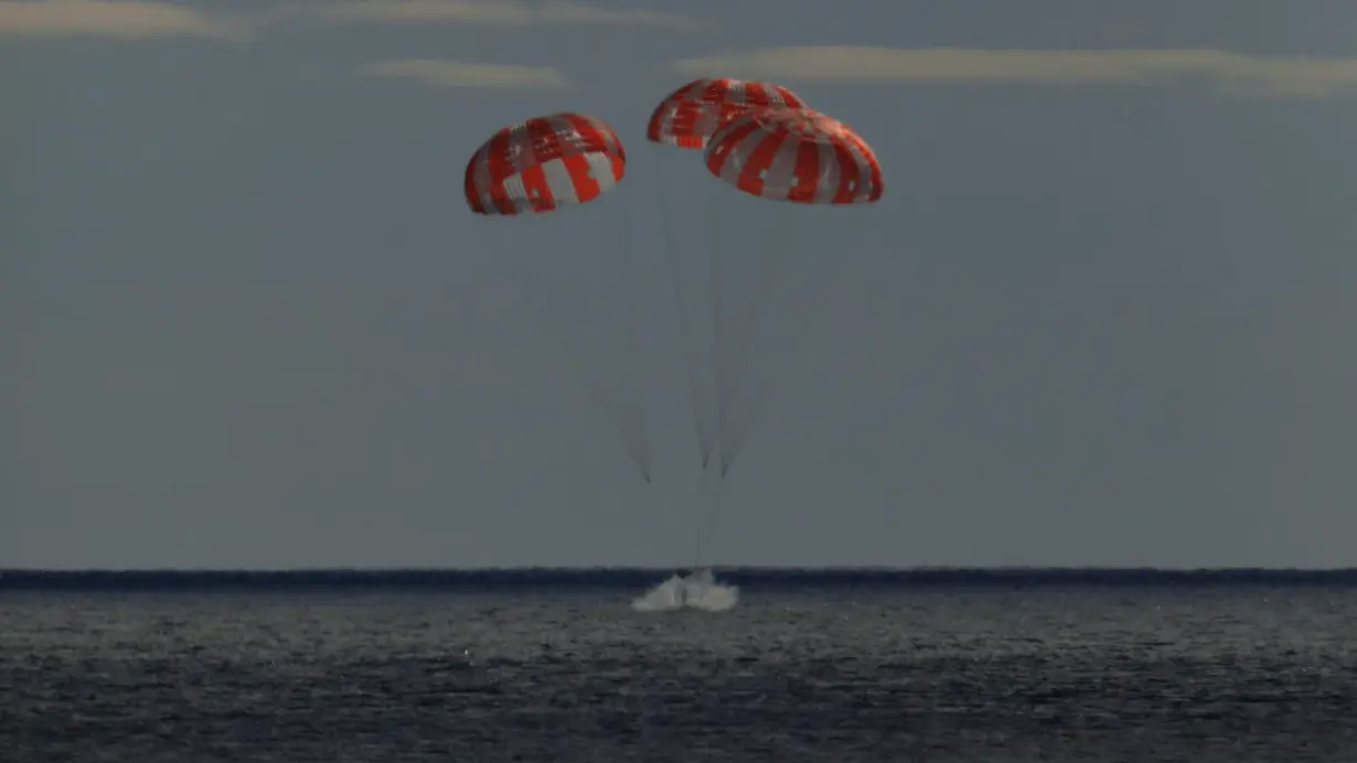 The science behind splashdown − an aerospace engineer explains how NASA and SpaceX get spacecraft safely back on Earth