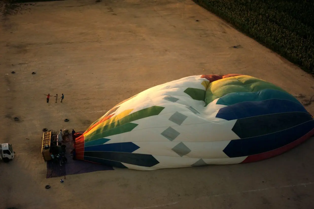 Investigation underway after hot air balloon crash severely injures three, in Indiana