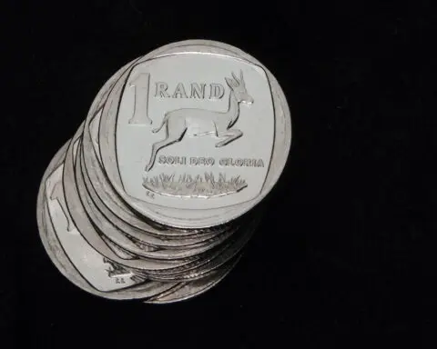 South African rand slips, focus on president's cabinet picks