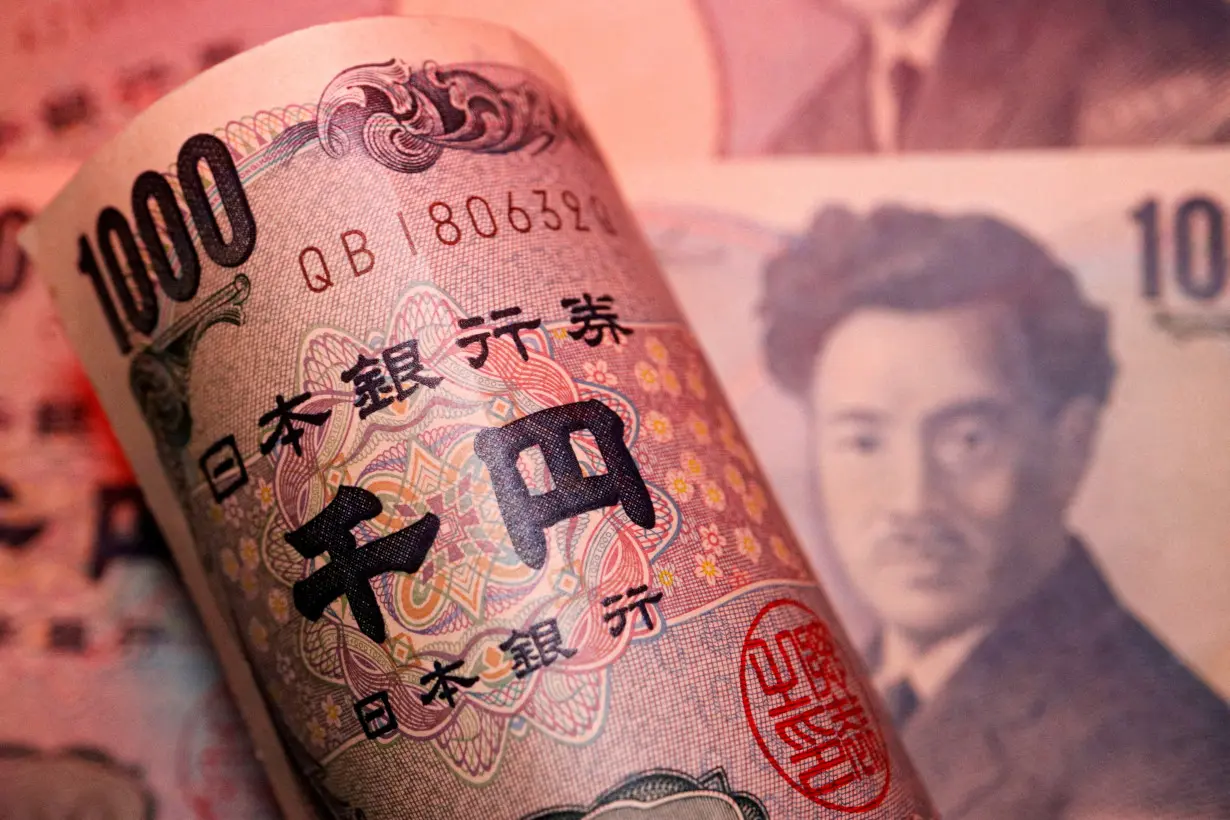 FILE PHOTO: Illustration picture of Japanese yen banknotes