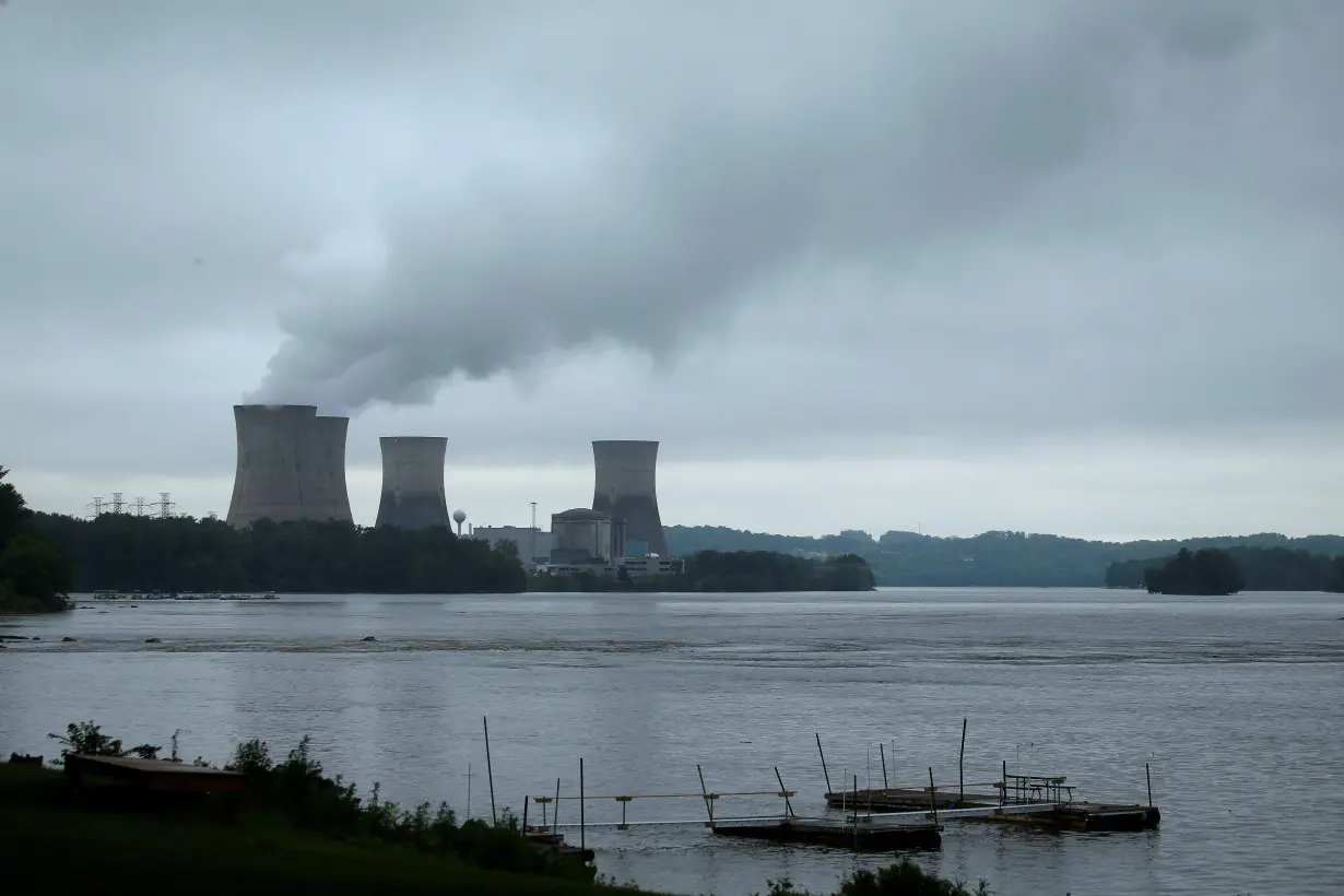 US may revive some shut nuclear plants to help meet emissions goal, energy chief says