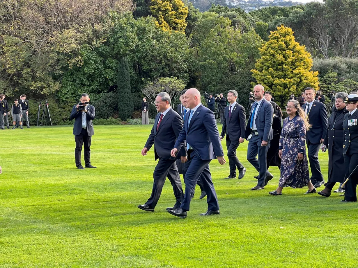 Chinese Premier Li Qiang meets NZ PM Luxon in Wellington, New Zealand