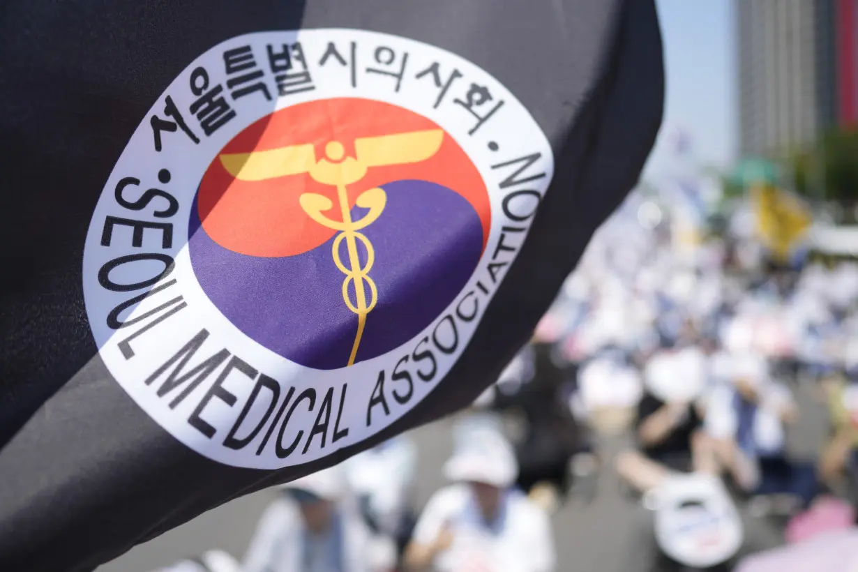 South Korea orders doctors who joined protracted strike over medical school plan to return to work