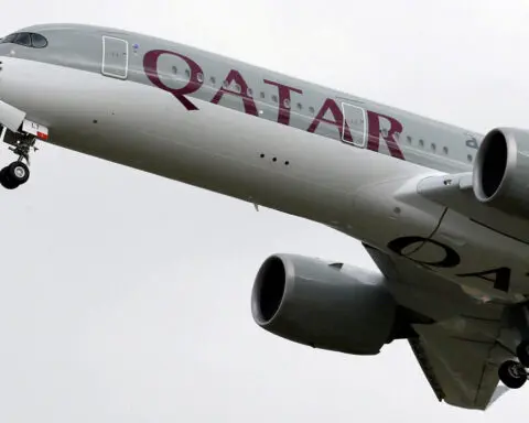 Qatar Airways in talks for Airbus, Boeing order