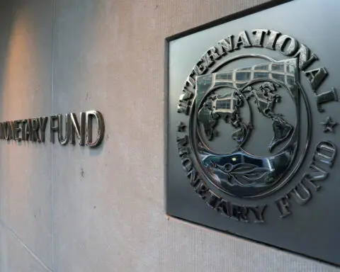 IMF approves second review of Sri Lanka's $2.9 billion bailout, warns of economic risks