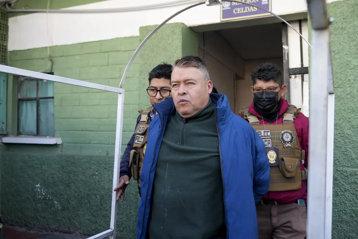 Bolivian general accused of failed coup is transferred to a maximum-security prison