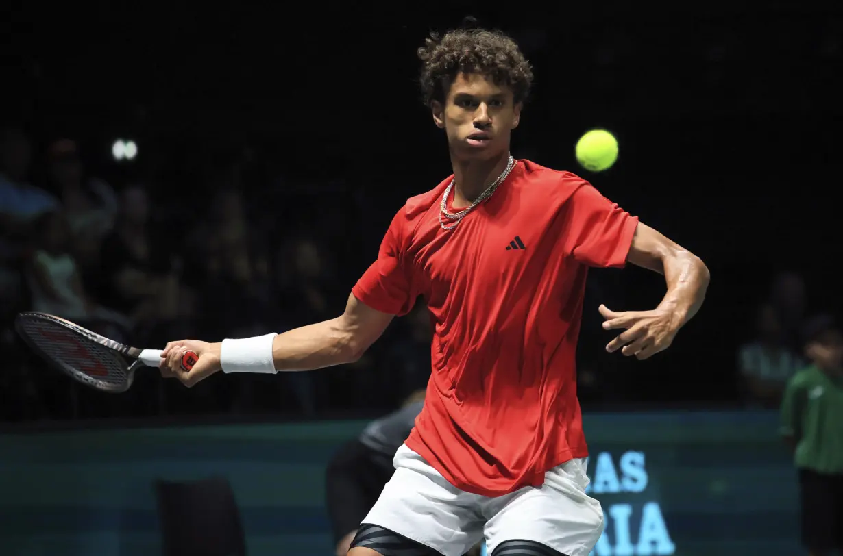 United States out of Davis Cup Finals after losing to Finland. Canada reaches Final 8