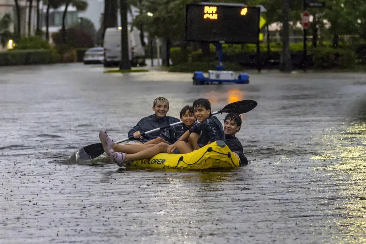 APTOPIX Rainy Florida