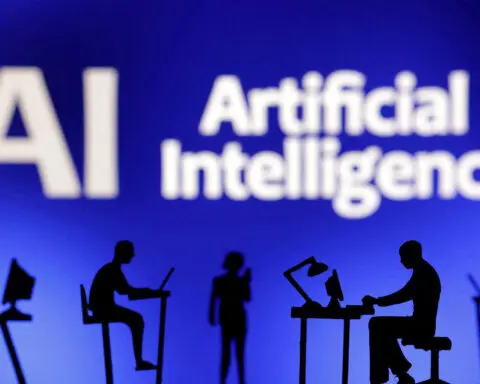 Global audiences suspicious of AI-powered newsrooms, report finds