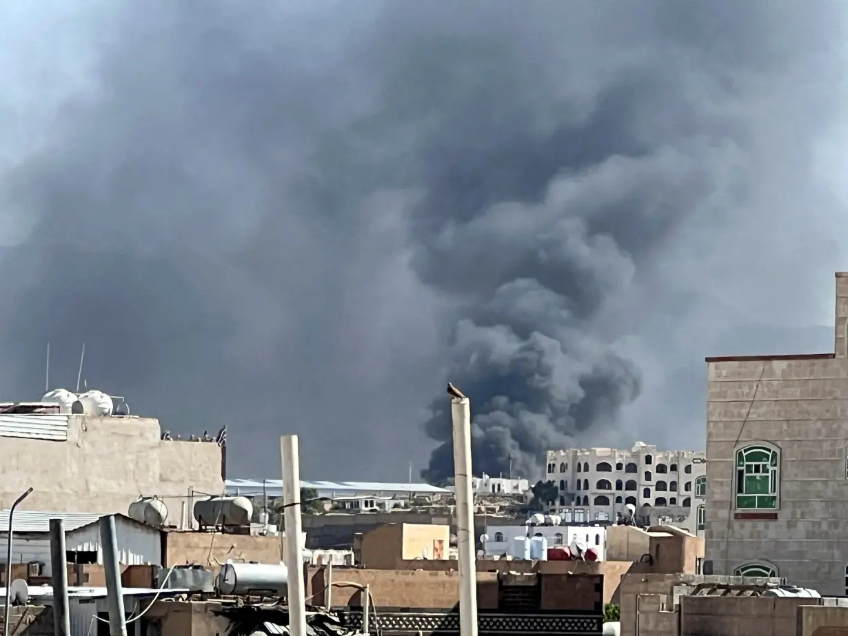 U.S. and British airstrikes hit Yemen