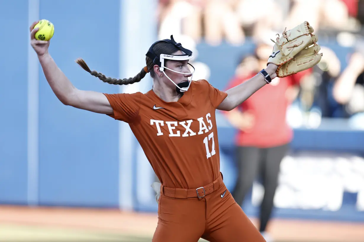 WCWS Texas Oklahoma Softball