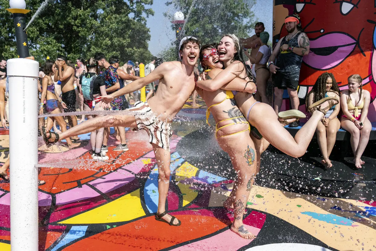 Bonnaroo Music & Arts Festival Photo Gallery